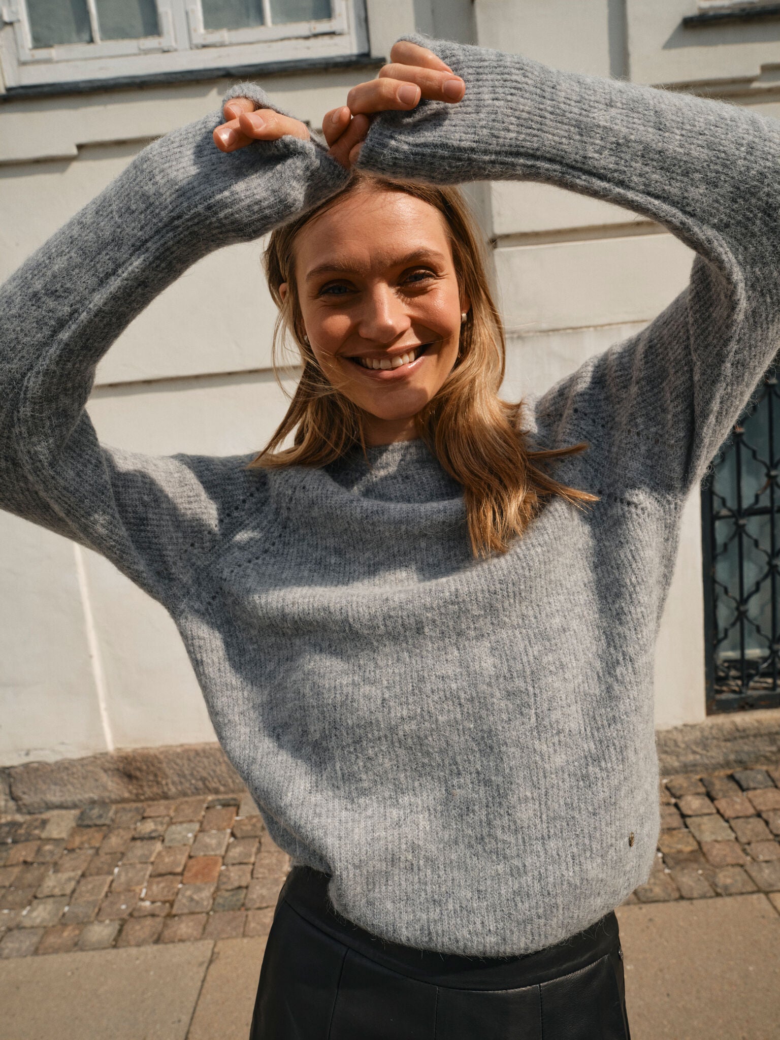 Modelshot / Grey Melange / Detail